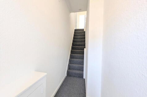 To Let - Tulketh Street, Southport, PR8 - Two Bed Apt photo 4