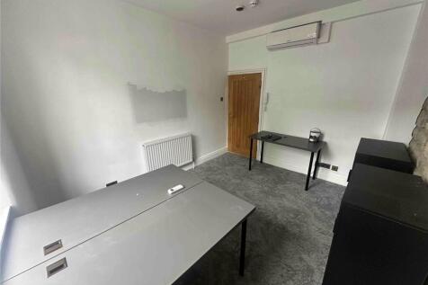 Office to rent Image 3