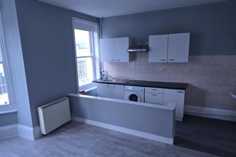 Clanwilliam Road, Deal photo 3
