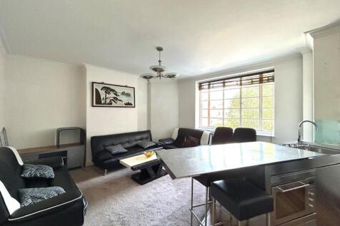 Reception kitchen 0.jpg