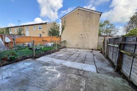 86 patio.jpg