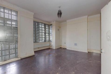 Flat B, 40 Atherfold Road, Clapham, London, SW9 9LW