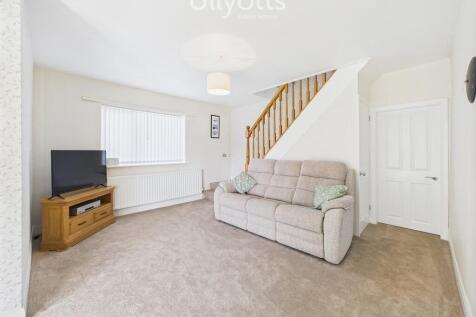 Sitting/Dining Ro...