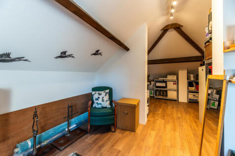 59 Tavistock Driv...