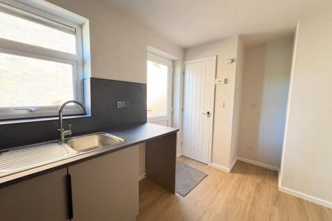 Juniper Gardens, Bingham, NG13 photo 3