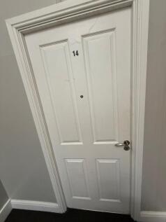 Entry to room.jpeg