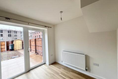 Lock Loop Way, Birmingham photo 3