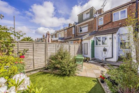 32 Rosetta Road, Milton-PorticoMarketing-SoldBy-21