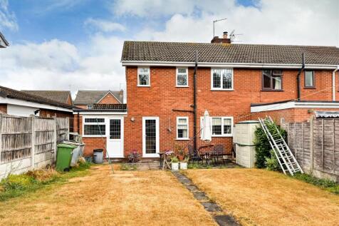 35 Moors Drive-03.jpg