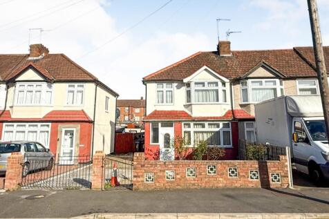 9 Orchardleigh Avenue, Enfield, EN3 5BG