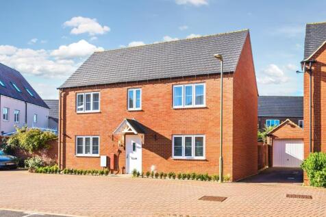 Banbury, OX15 - property photo