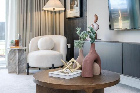 3 bedroom show apartment | lounge