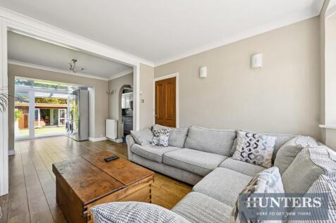RISBOROUGH DRIVE, -31.jpg