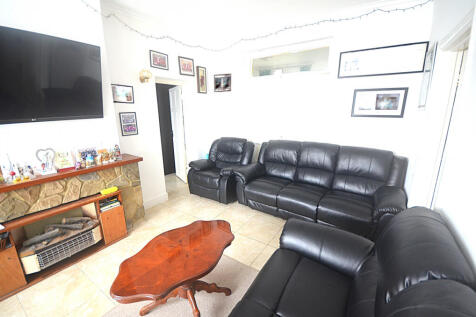 Spacious Five-Bedroom, Three-Bathroom Family Home