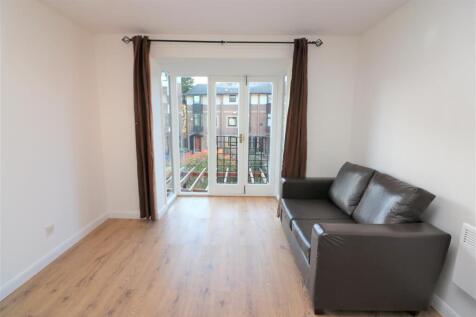 Barnfield Place.jpg