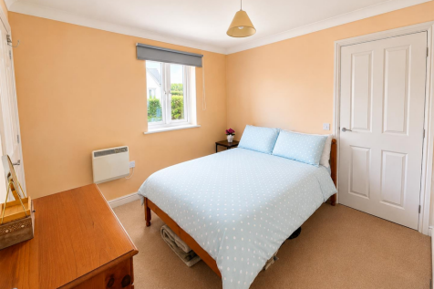 Bedroom 4.png