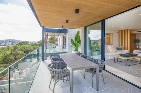 Luxury Apartment in Santa Ponca