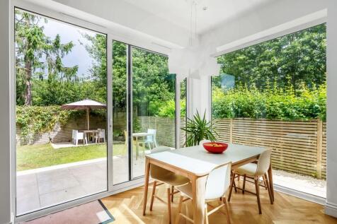 Flat-2-Beechhurst-15