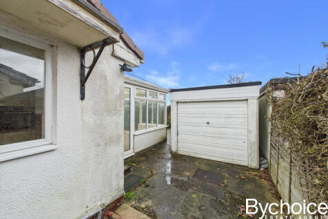 CAM05454G0-PR0108-STILL010