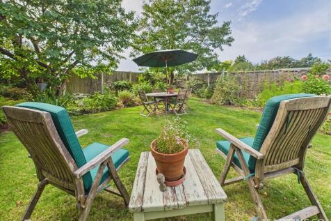 CAM02318G0-PR0519...