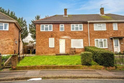 31 Nevill Road, Snodland, Kent, ME6 5HX
