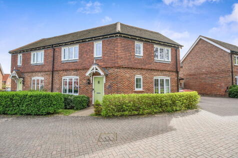 Basingstoke, RG24 - property photo
