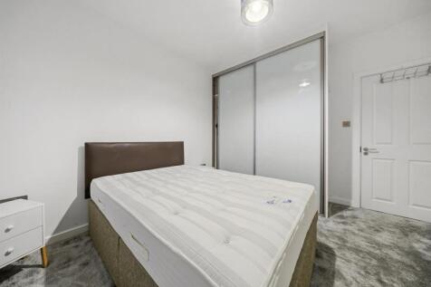 Hadfield House, Ellen Street, Aldgate, E1 photo 4