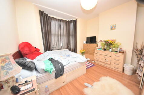 Shrewsbury Road, Forest Gate, E7  photo 5