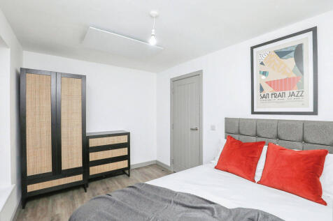 Foundry Court photo 4