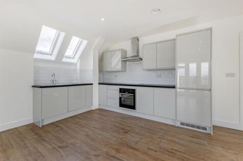 8 Coulsdon Road, Coulsdon photo 4