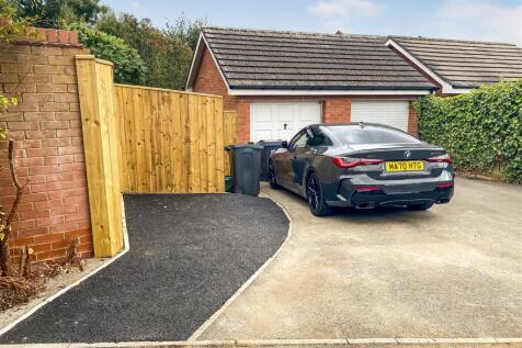 Garage.jpg