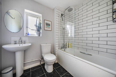 1348331-9-68b9a90...