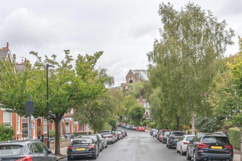 Dukes Avenue Views