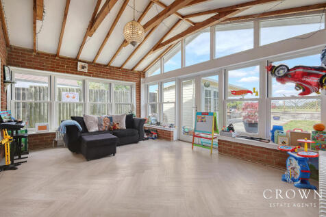 Garden Room/Play Room