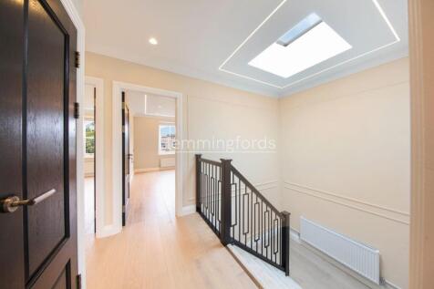 233E Elgin Avenue - kaVRtF1n4dm252cAUj2l.jpg