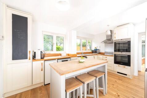 Kitchen/Breakfast Rm