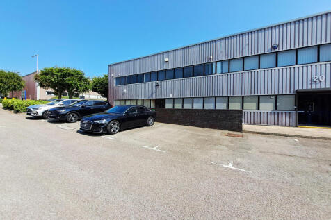 EDIT_Unit 21 External (1).jpg