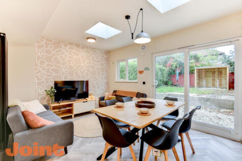Lydney Road, Southmead, Bristol, Bristol City photo 4