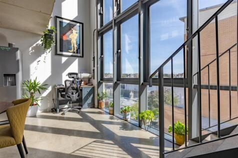 Double Height Atrium