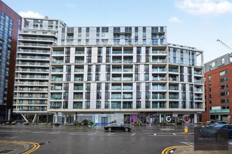Flat 69, 10 Aurora Apartments SW18 4FW-6.jpg