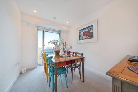 1324772-19-6876d8...