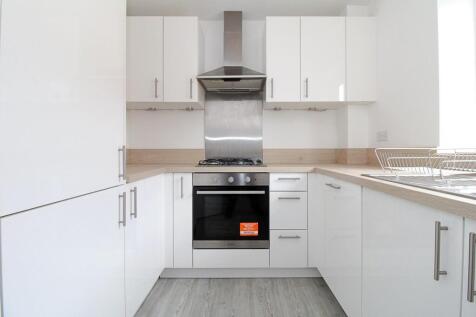 Juniper Way, Eden Park, Rugby photo 4