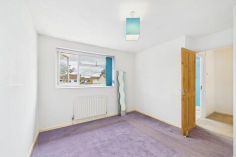 CAM02023G0-PR0145-STILL007