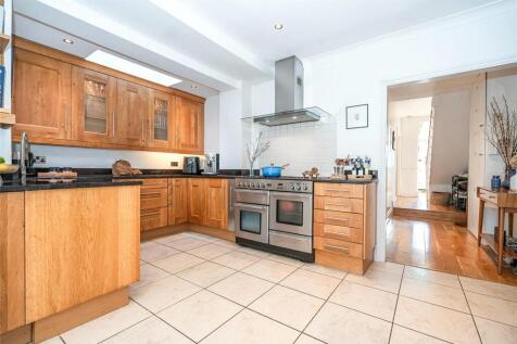Kitchen E