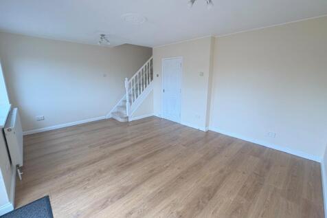 Hilversum Way, Canvey Island, Essex photo 4