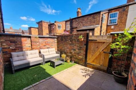 Courtyard Garden