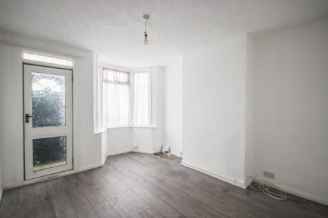 Murston Road, Sittingbourne, Kent, ME10 photo 4