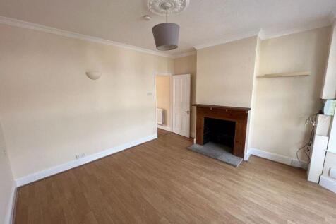 Belsize Avenue, Woodston, Peterborough, PE2 9HZ photo 3