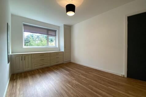 Meadow Court, Hackness Road, Chorlton photo 3