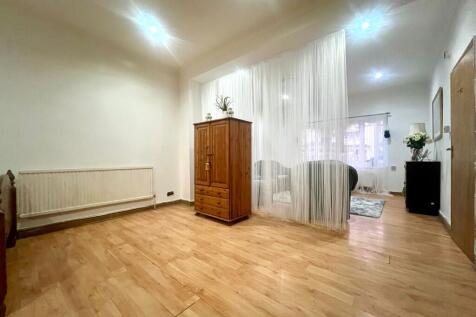 WhatsApp Image 2025-11-29 at 6.02.38 PM (1).jpeg